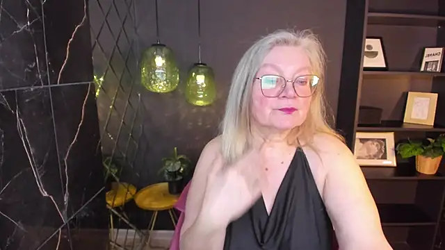 NataliMellow's Live XXX Chat