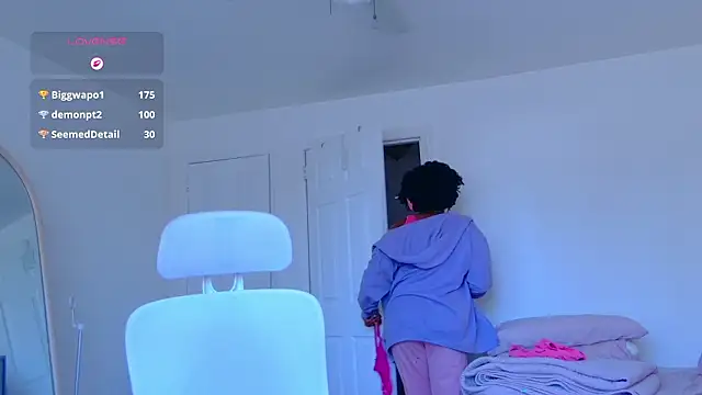 mochamimi Show in webcam