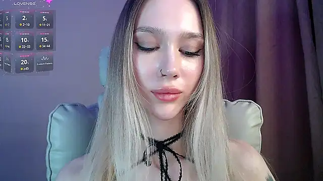 Des_ch Adlı Modelin Canlı XXX Sohbeti