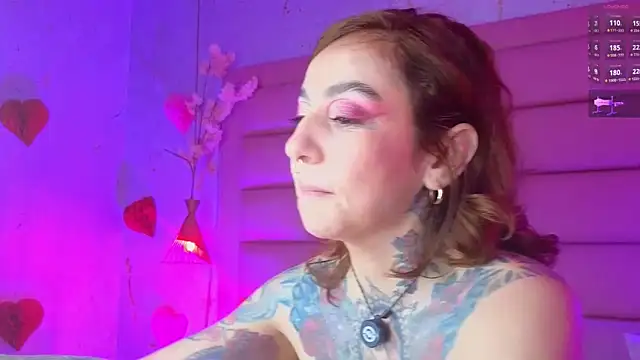 Evangelyne_1 Show Webcam