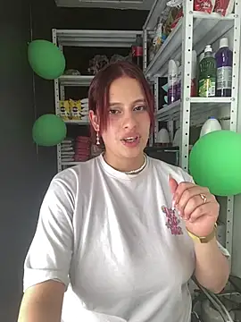 Webkamerová show steffmontespink18