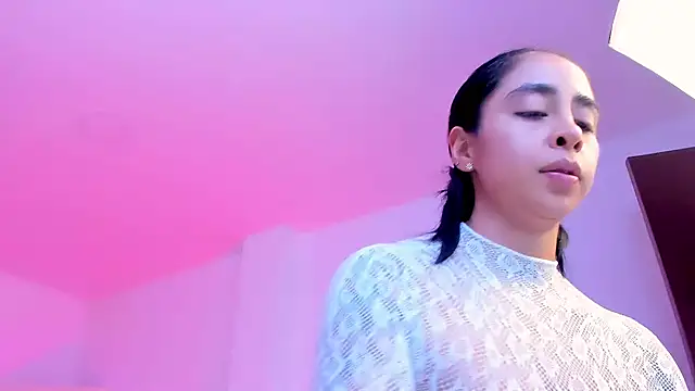 Онлайн чат XXX sophierooy22