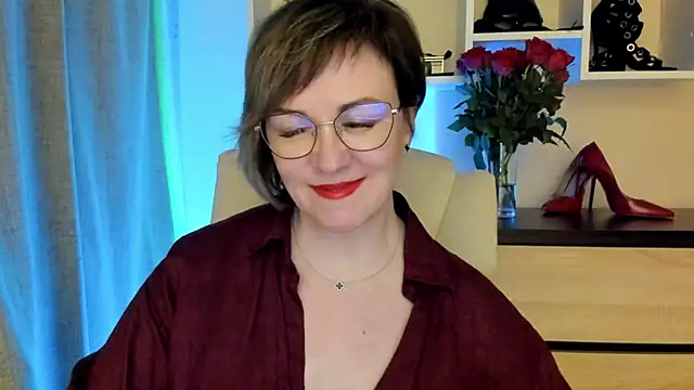 feliziaDesire: онлайн-секс-чат