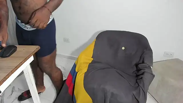 Freedom_24 即時 XXX 聊天