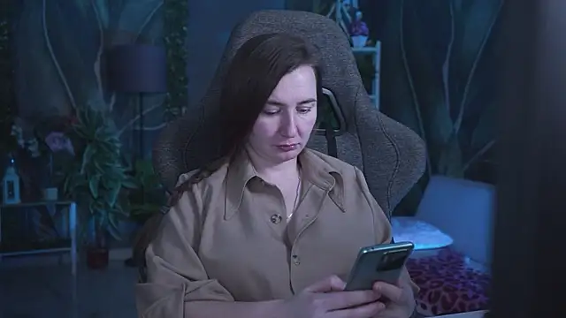 Golden_Dragon's Live XXX Chat