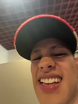 HarryGaze 在線直播表演