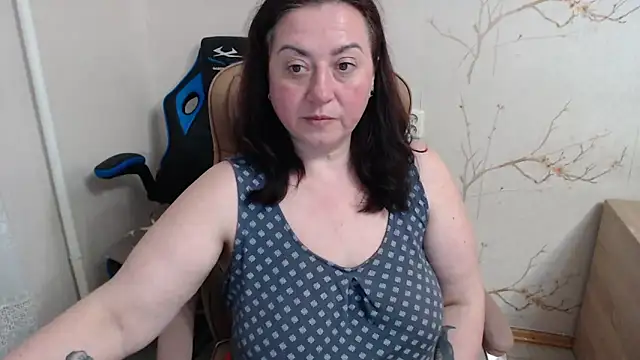 Živý XXX chat Lindy-Jeanie