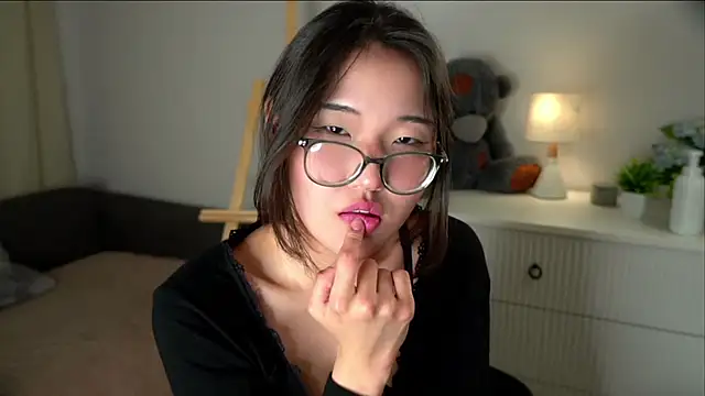 Živý XXX chat NelleMihalko