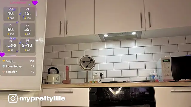 Chatroom XXX en direct de PrettyLilie