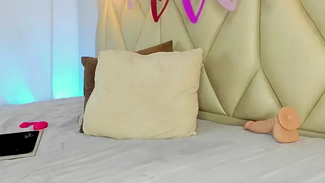 Chat +18 de angelswets ao vivo