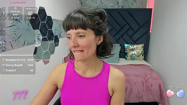 Sembang XXX Secara Langsung Valery_More__