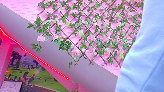 millybell303av Chat XXX in diretta