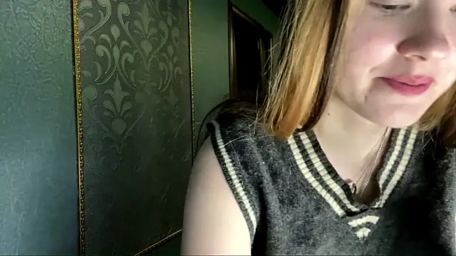 CarmelaLiebherrのライブXXXチャット