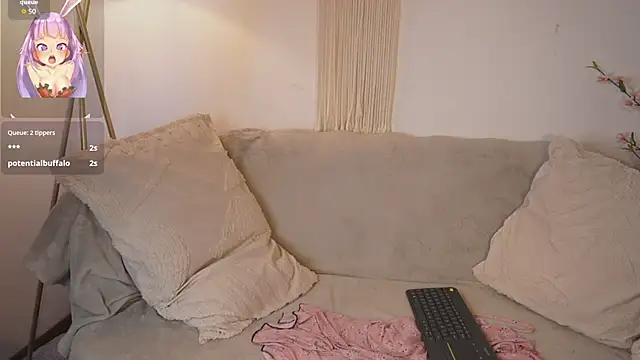 bunnycuteshy Chat XXX in diretta