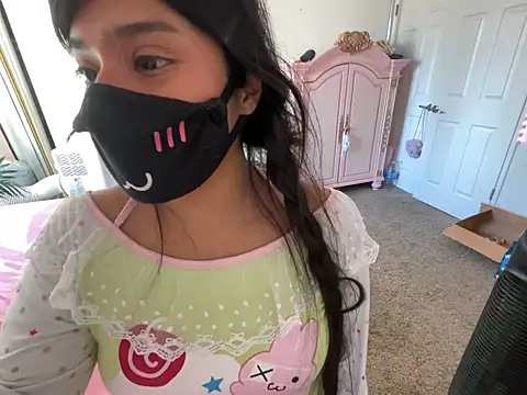 Onlypawzz Live XXX Chat