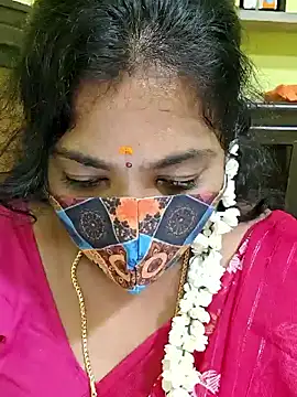 Show modela Tamil_Mithra na web-kameri