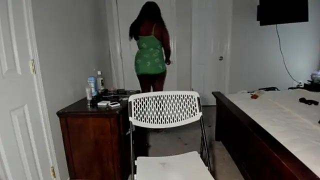 Czat XXX na żywo – supanovaaa