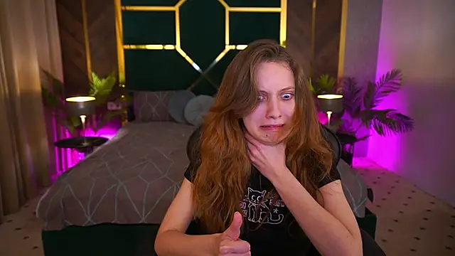 XXX chat uživo modela CuteeFoxy