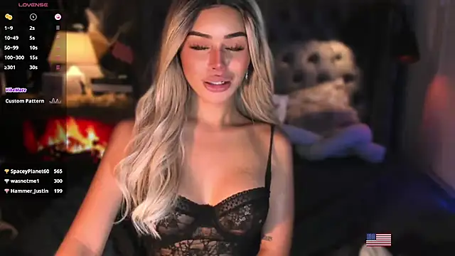 عرض كام ZyraGoddes