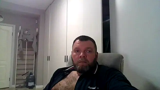 Hot_Adonisのウェブカメラショー