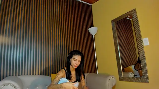 LauraAristizabal: απευθείας συνομιλία ΧΧΧ