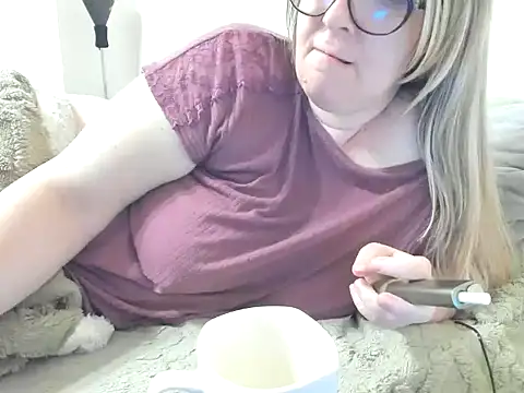 Pokazy przed kamerką – wetladyjoy