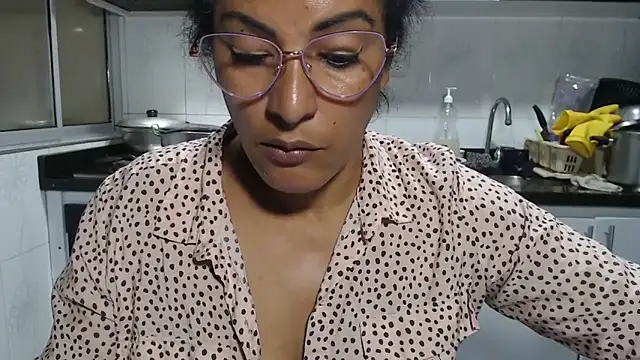 kateleyagrey Live XXX-chat