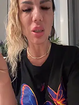 Chat XXX en directo de LoreennAny