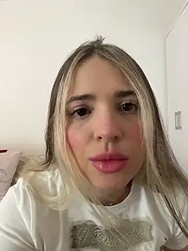 Ashleyjenner_ Chat XXX in diretta