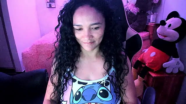 rayza_mature_154 Chat XXX in diretta