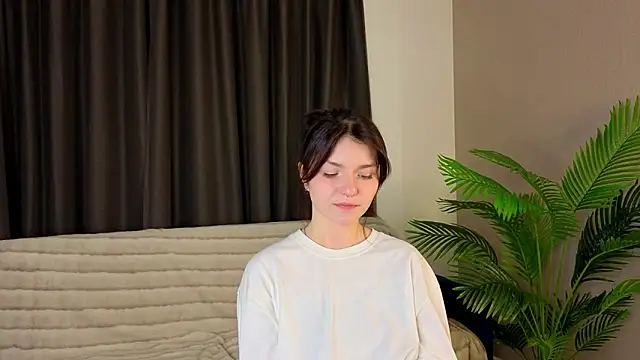 NyraVesperis Chat XXX in diretta