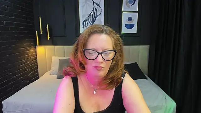 LeaPure Live XXX Chat