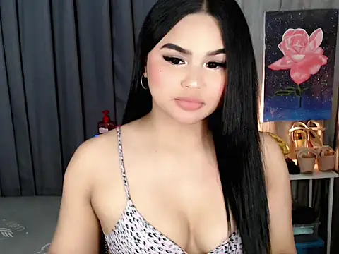 Urasian_Fucker Webcamshow