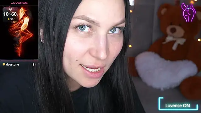 Chat +18 de EliseVelour ao vivo