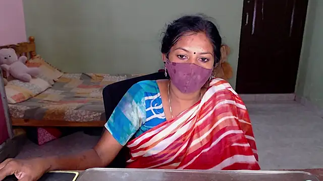 Chat +18 de HotGulabi ao vivo