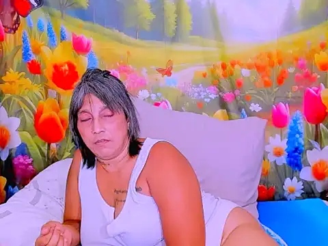 indianroxy 即時 XXX 聊天