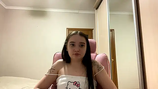 TrulaPhay's Live XXX Chat