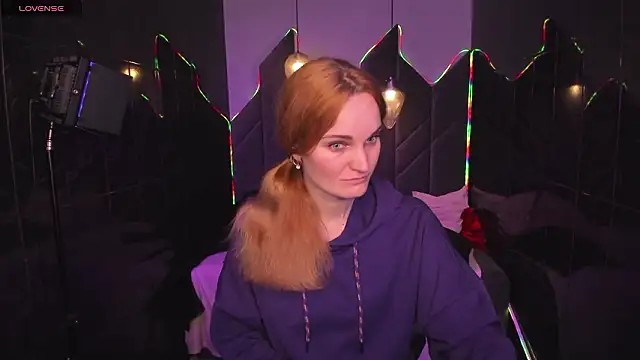 SaraSubtlety's Live XXX Chat