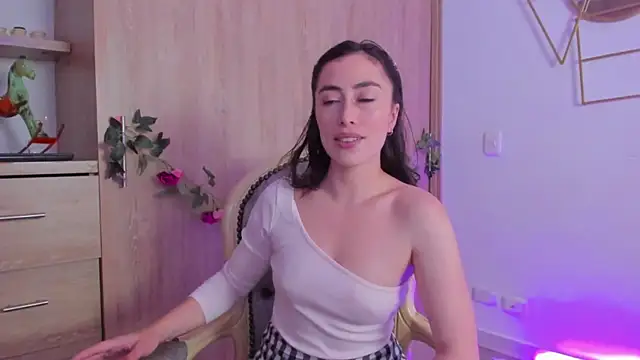 Amatiista Live XXX-chat