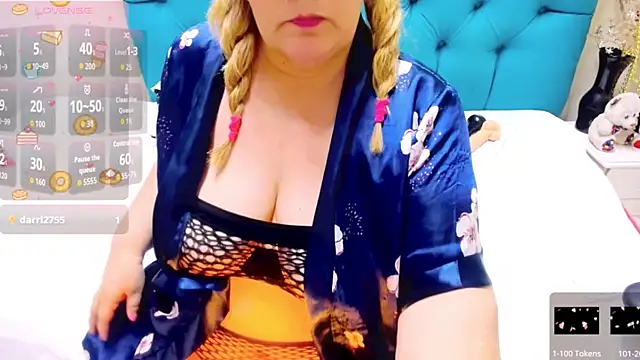 Nayla_Garner Adlı Modelin Canlı XXX Sohbeti