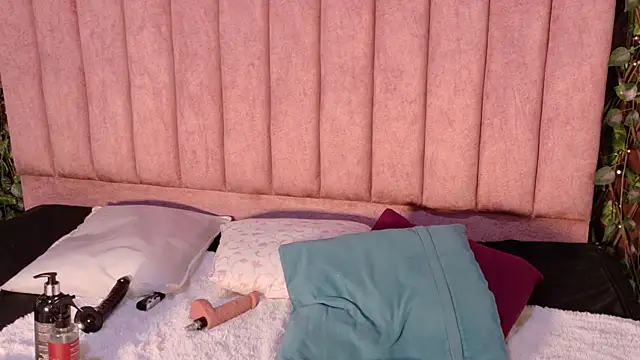 MiaJanss 即時 XXX 聊天