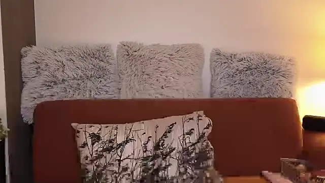 MichellePurple élő XXX-chatje