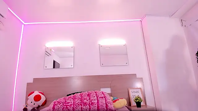 Naomi_Boom's Webcam Show