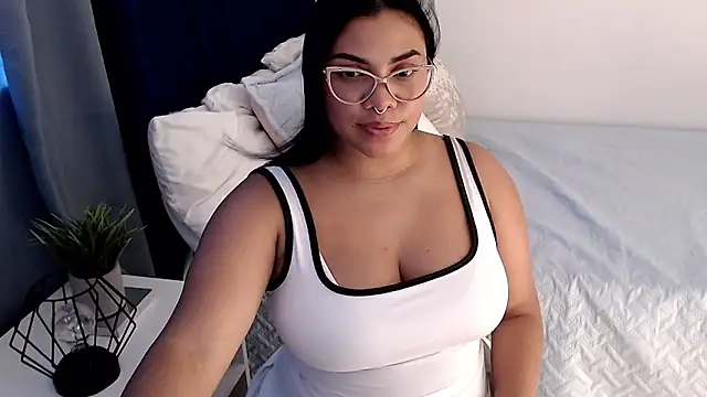 isabelateran's Live XXX Chat