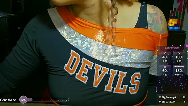 Cata_Blue__'s Live XXX Chat