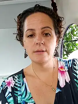 emiliemilf Live XXX Chat