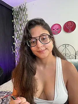 Avelyne – Live XXX-chat