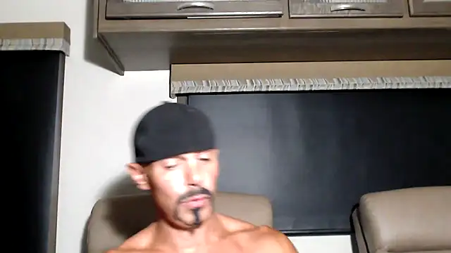 ThickD2C 即時 XXX 聊天