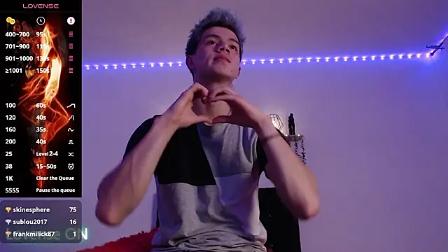 nicktorn Pertunjukan Webcam