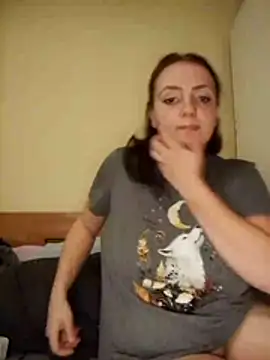 Chatroom XXX en direct de Bella-Monroe